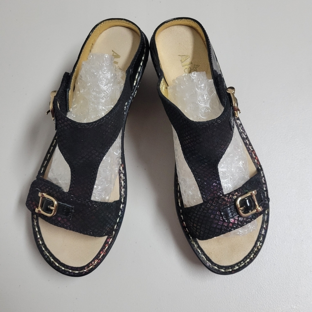 Alegria Lara Gemboree Irisdescent Wedge Sandals Size 40.